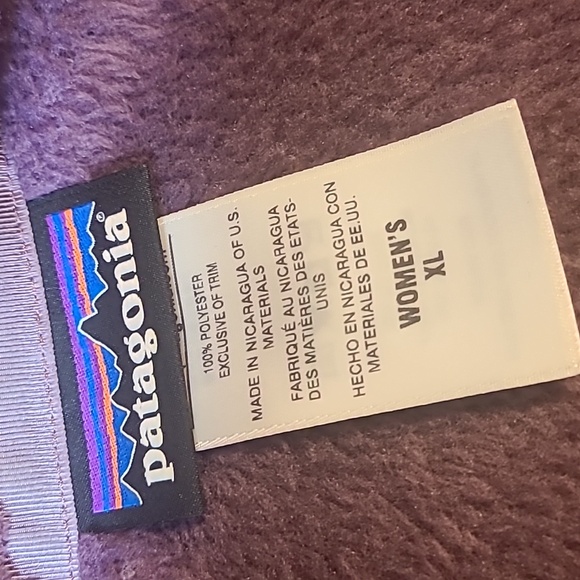 Patagonia 1/4 Snap Fleece Pullover - Picture 8 of 12